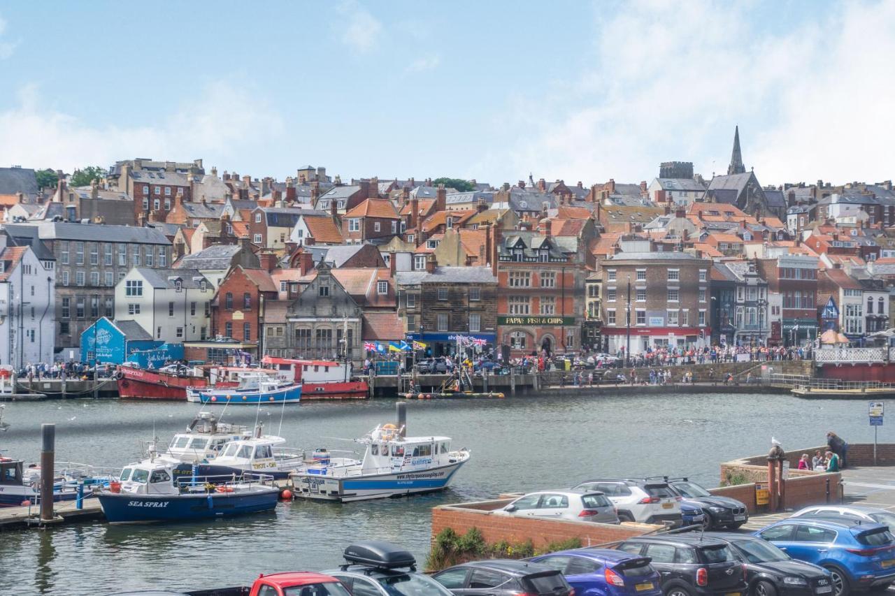 What A View At Quayside Apartment Whitby Ngoại thất bức ảnh